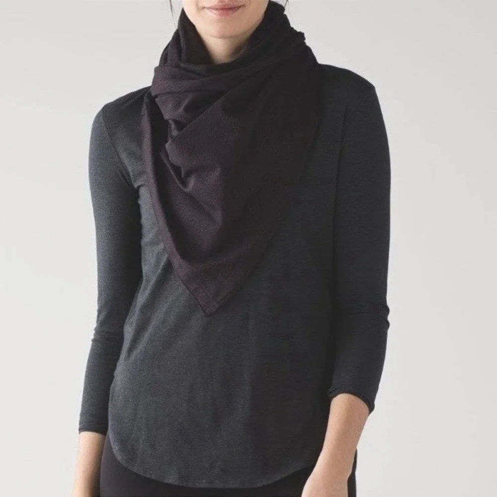 Lululemon Vinyasa Scarf Snap Convertible Wrap Plum Black Cherry Rulu Fabric‎